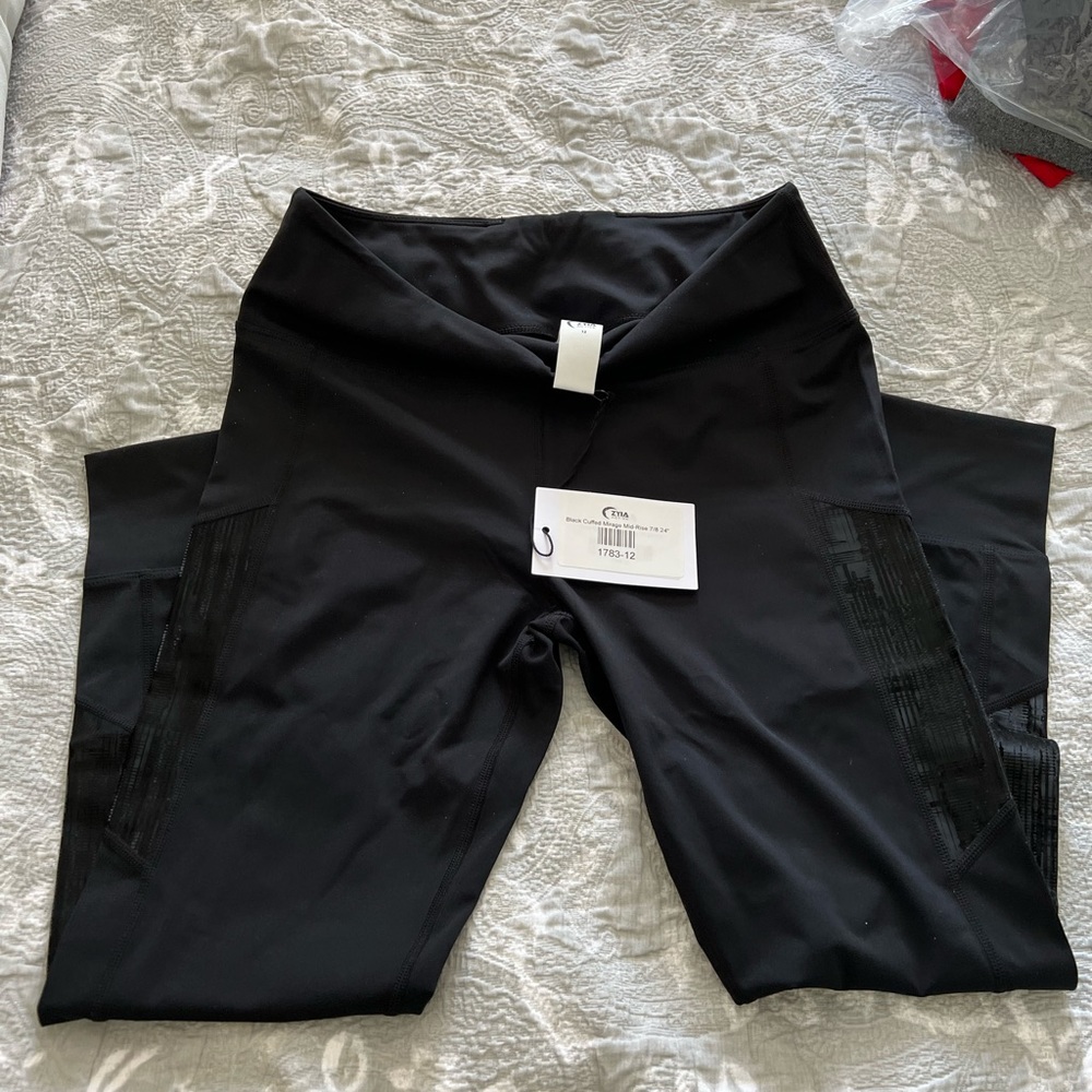 Zyia mirage leggings